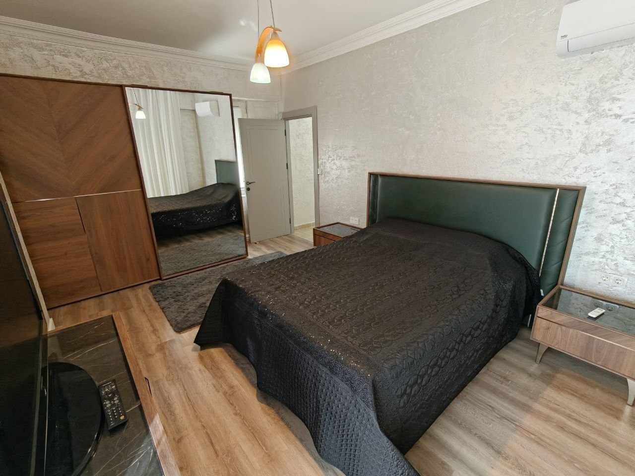 Furnished 3-Bedroom Apartment in Lara photo 2 of 6
