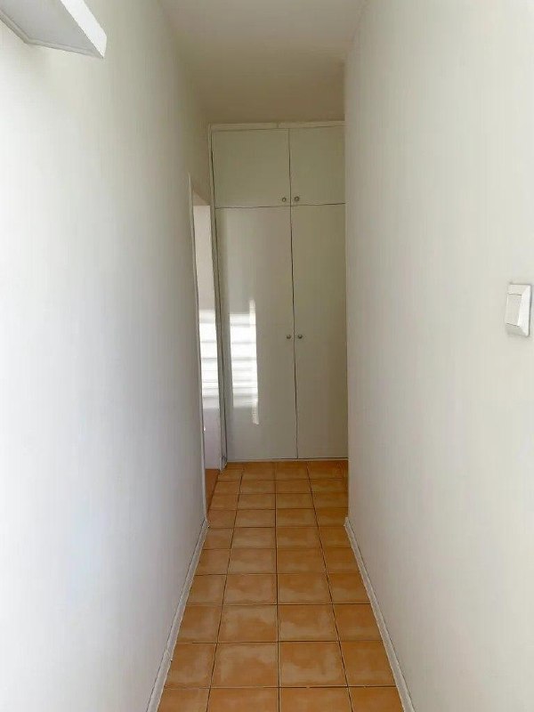 Furnished One-Bedroom Apartment in Vrakuňa photo 3 of 8