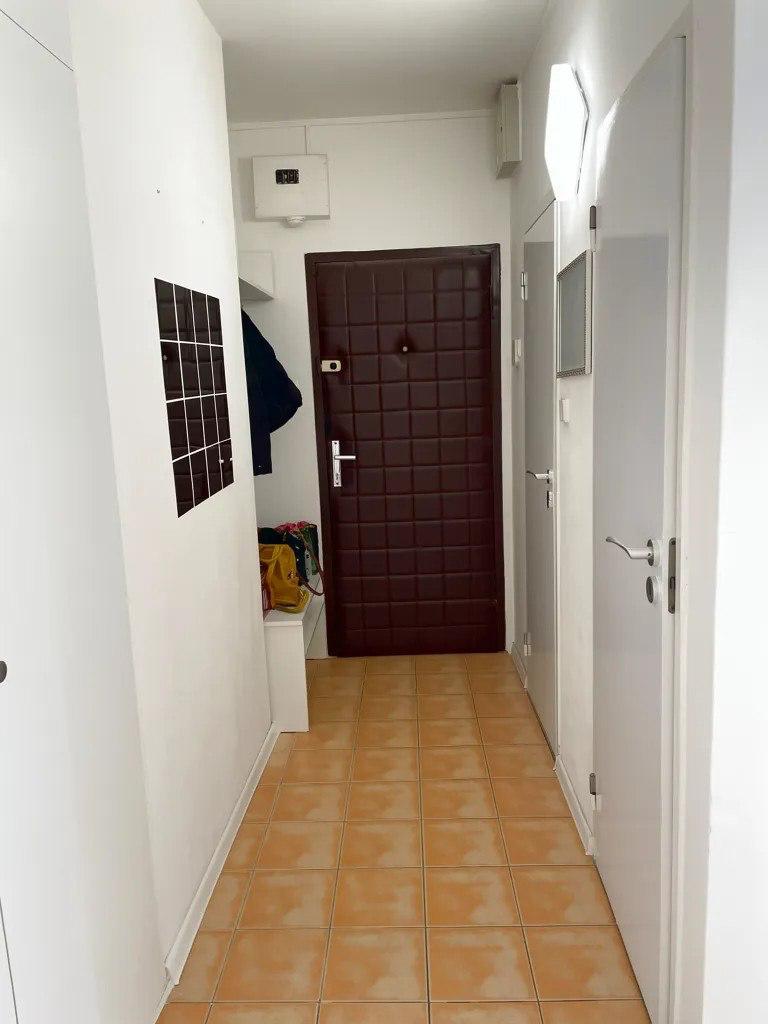 Furnished One-Bedroom Apartment in Vrakuňa photo 5 of 8