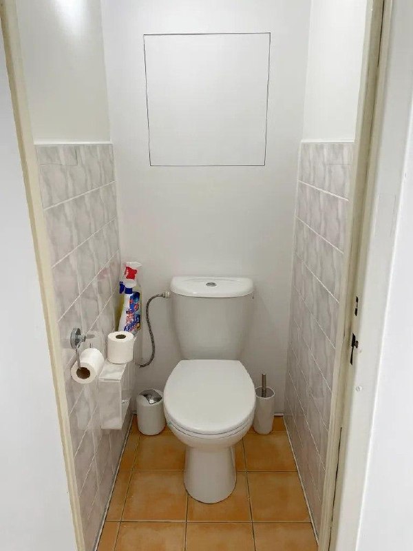 Furnished One-Bedroom Apartment in Vrakuňa photo 6 of 8