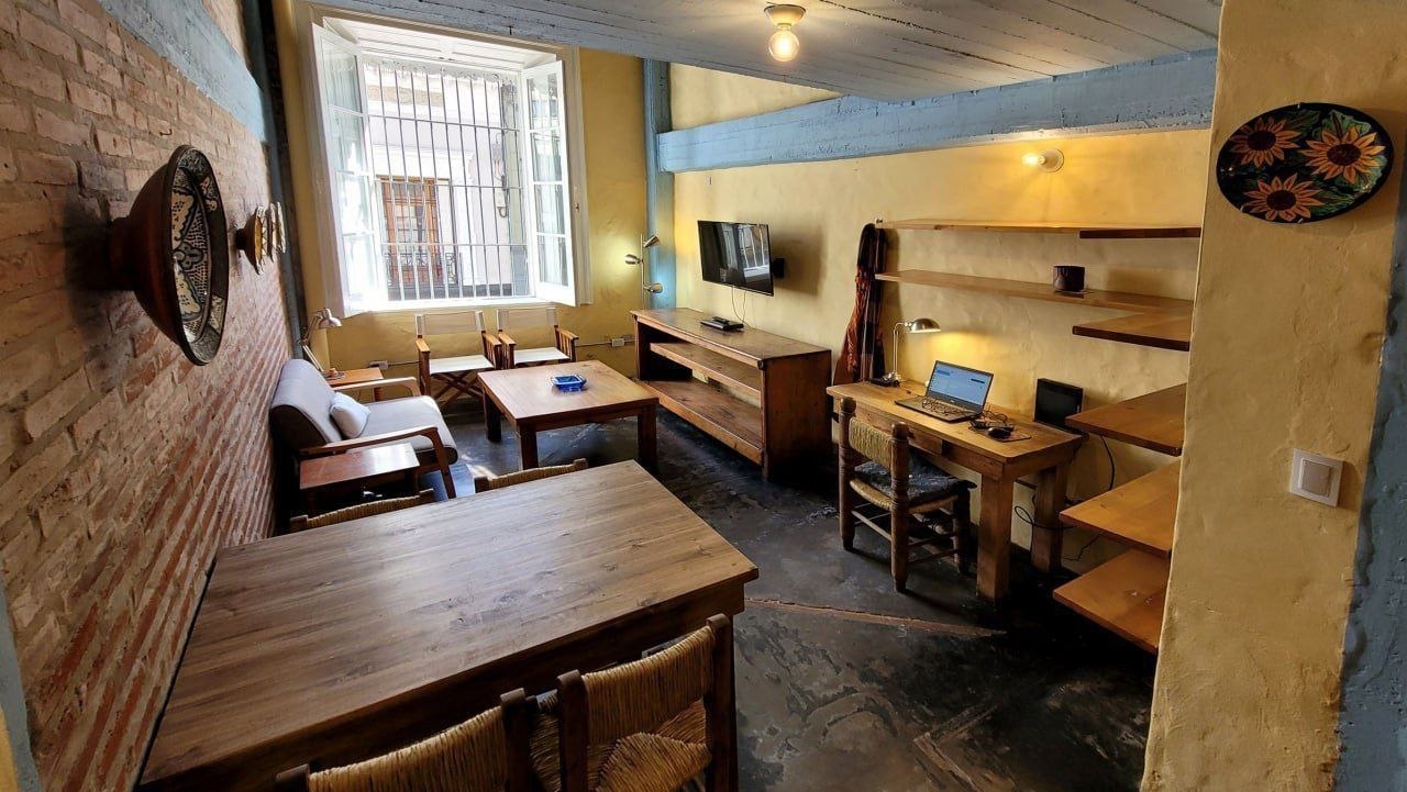 Furnished 2-Room Apartment in San Telmo photo 2 of 8