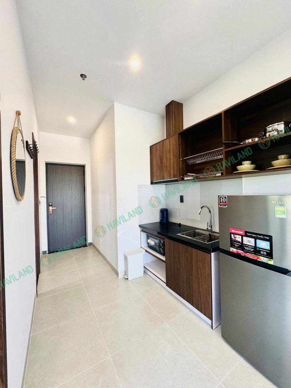Furnished 1-Bedroom Apartment with Pool in Son Tra photo 8 of 8