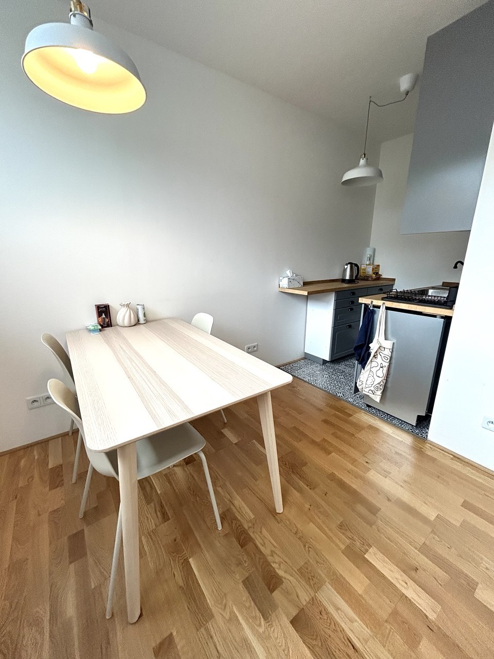 New 2+kk Apartment in Vinohrady photo 1 of 8