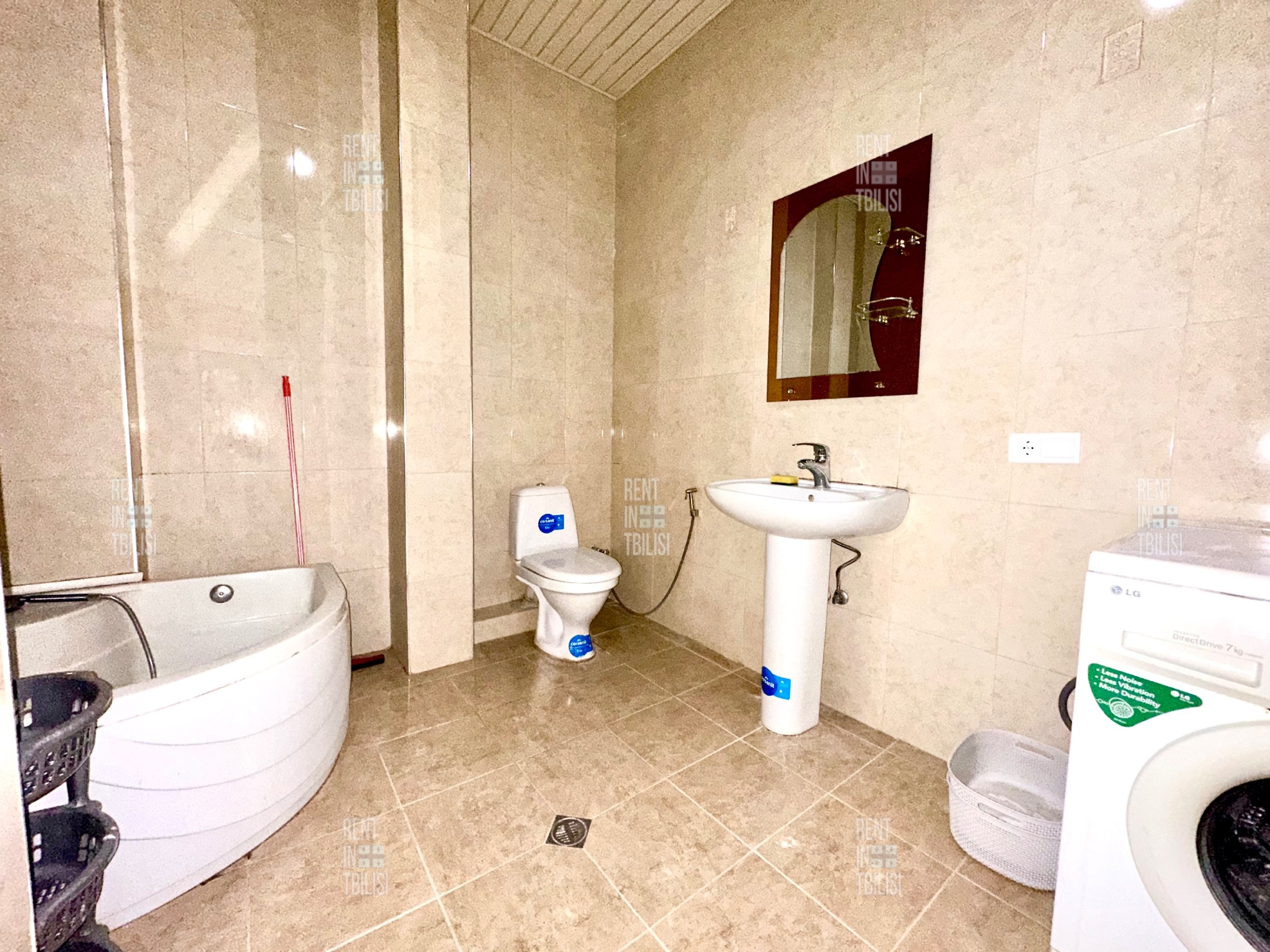 3-комнатная квартира в Axis Palace photo 8 of 8