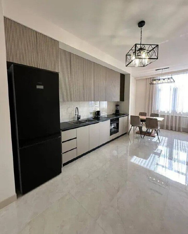 Furnished 4-Room Apartment in Kentron photo 3 of 8