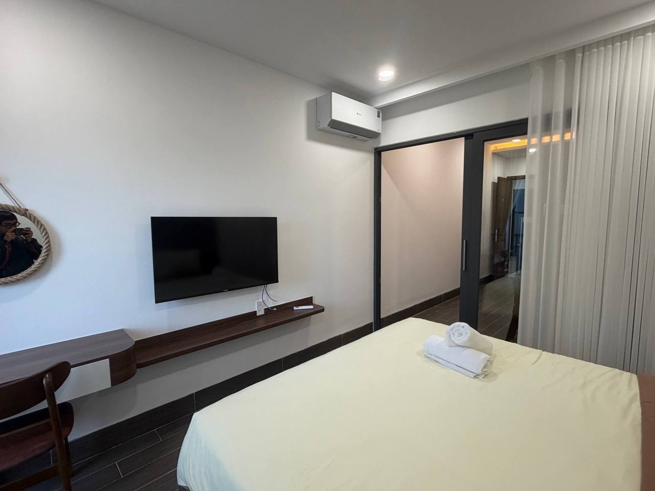 Brand-New 1-Bedroom Apartment in Son Tra photo 6 of 8