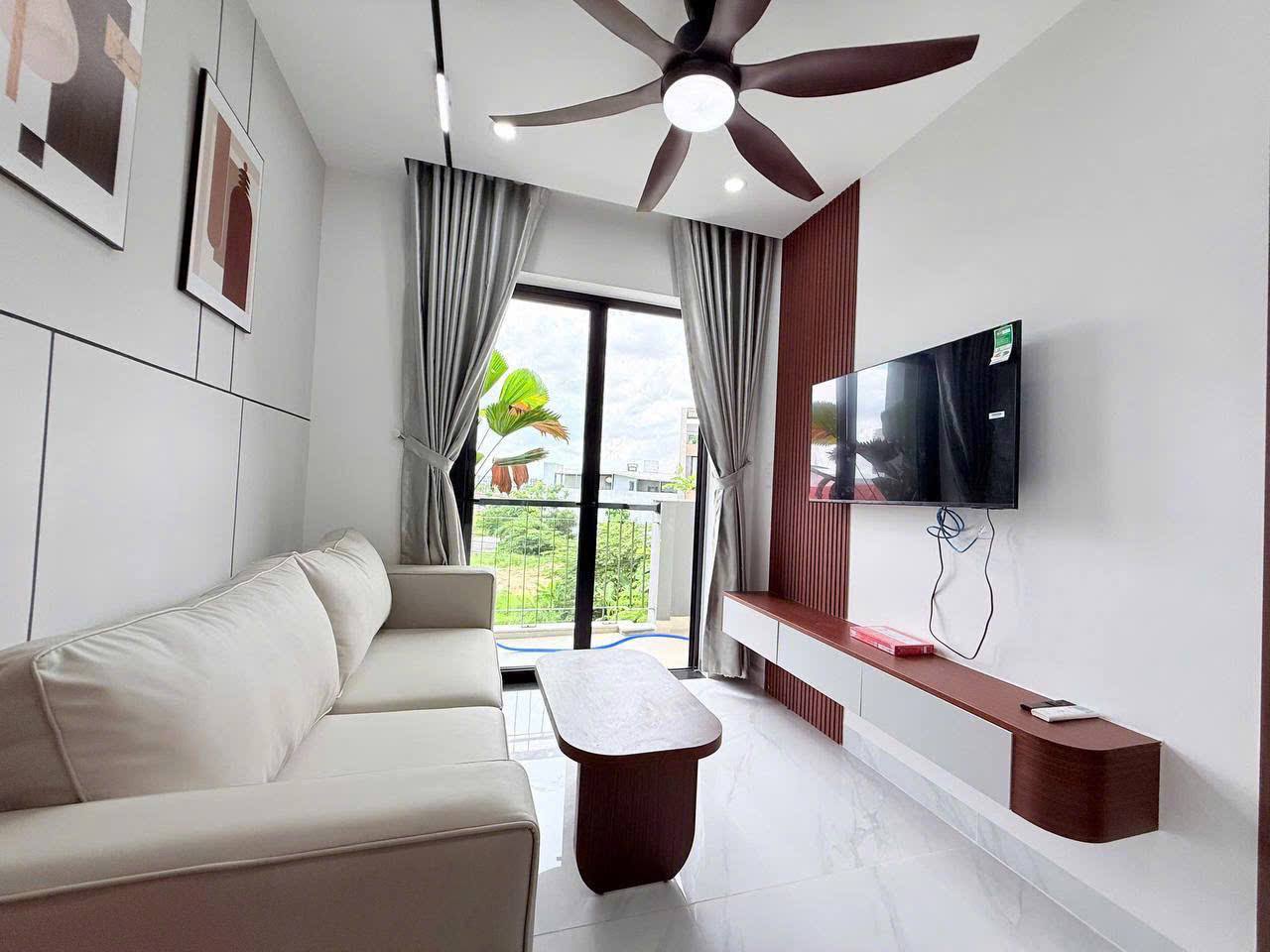 Brand-New 2-Bedroom Apartment in Khue My photo 6 of 8
