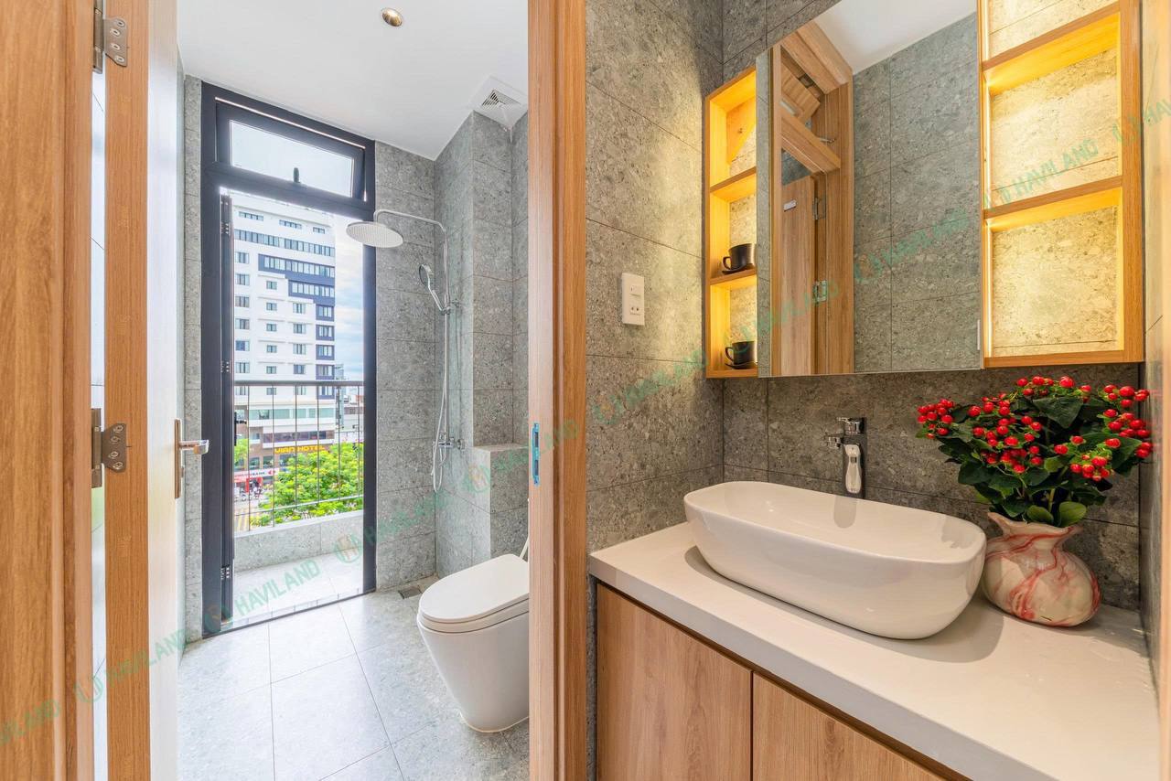 1-Bedroom Furnished Apartment in Son Tra photo 8 of 8