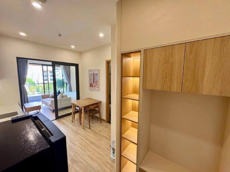 Brand-New 1-Bedroom Apartment near the River photo 6 of 8