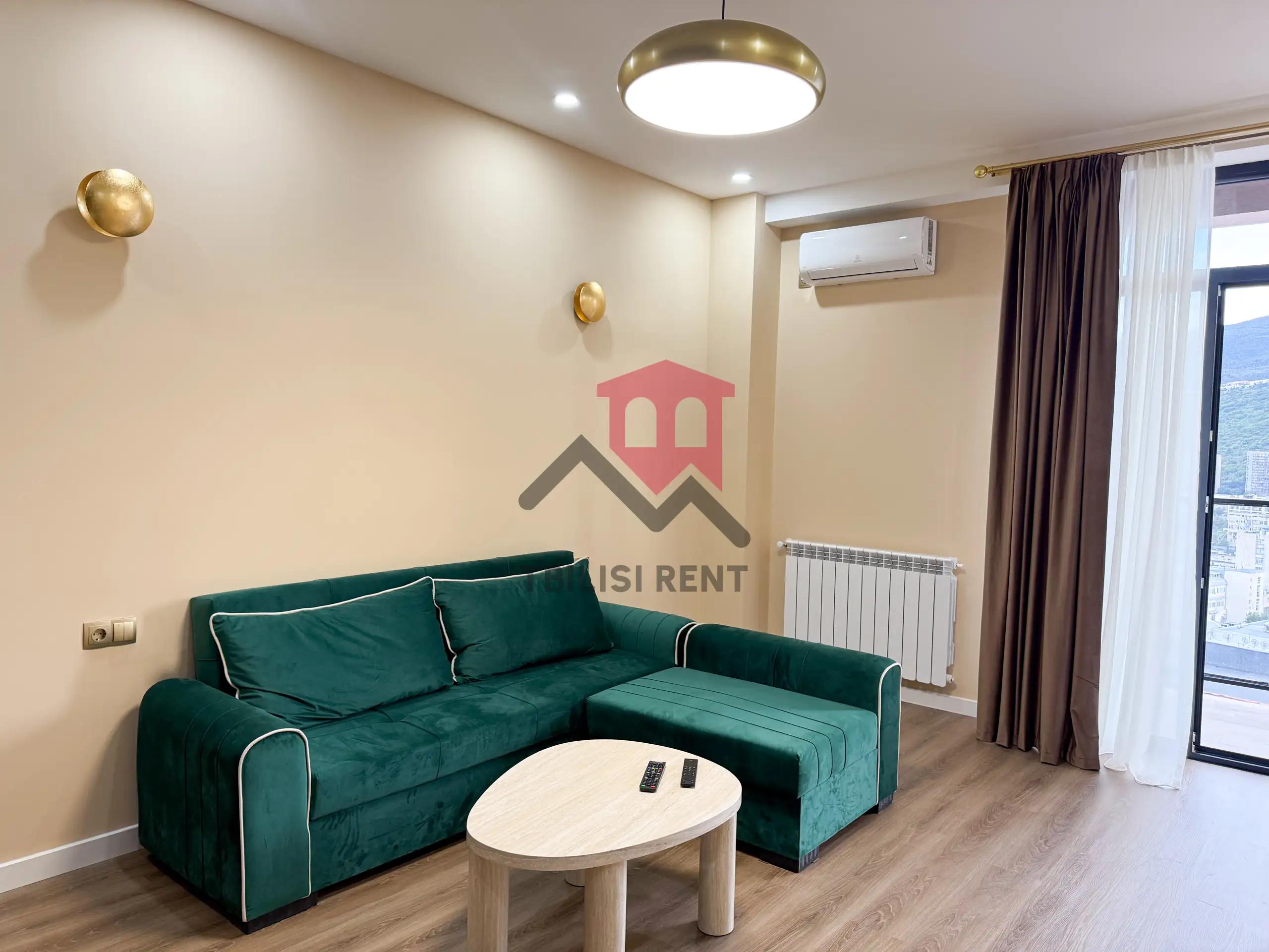 Modern 1-Bedroom Apartment with Mountain View photo 4 of 8