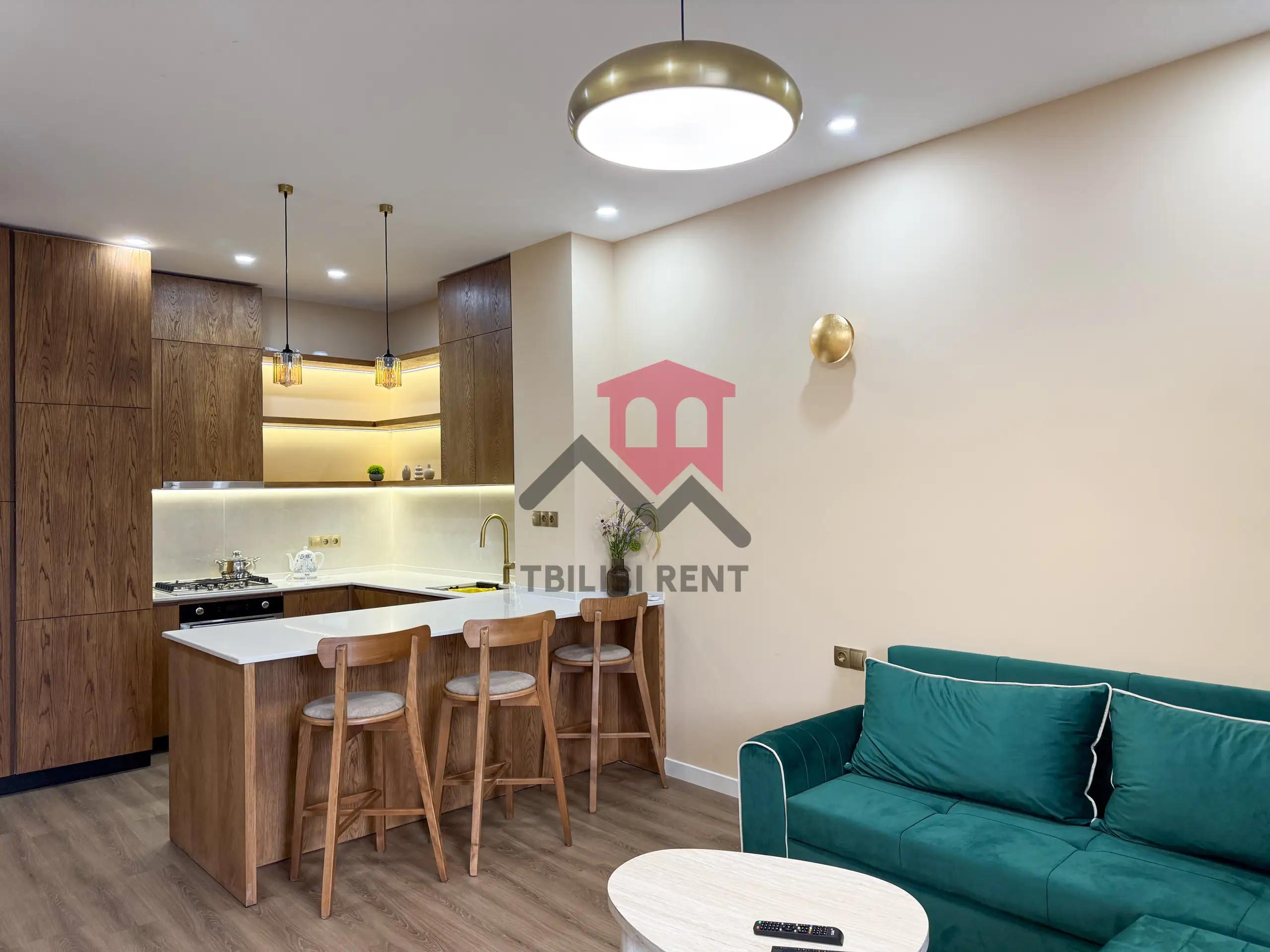 Modern 1-Bedroom Apartment with Mountain View photo 6 of 8