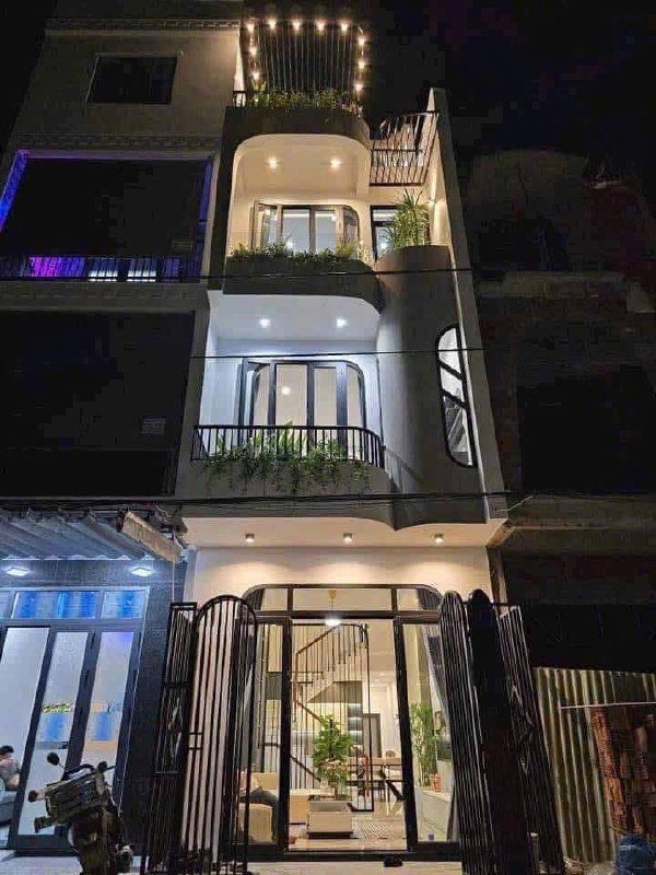 4-Bedroom House in Thanh Khe photo 1 of 7