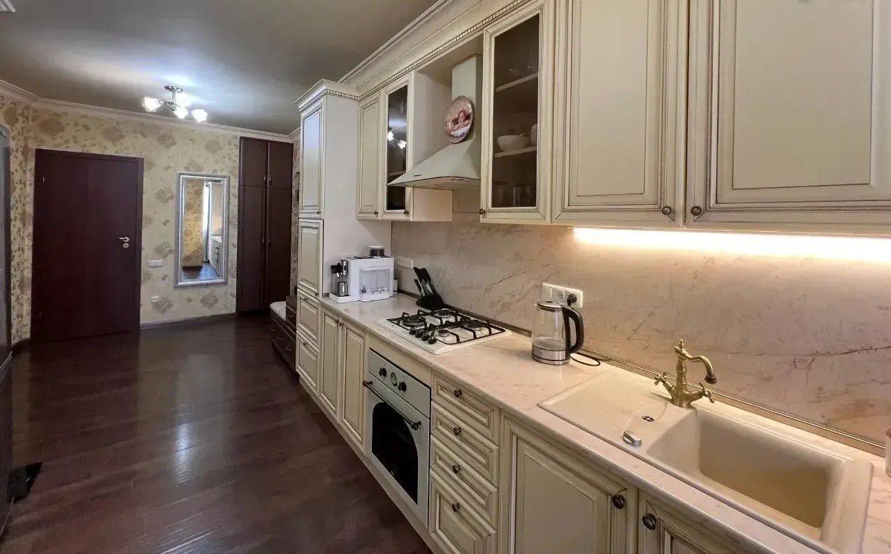 Cozy Furnished Two-Room Apartment in Kentron photo 6 of 8