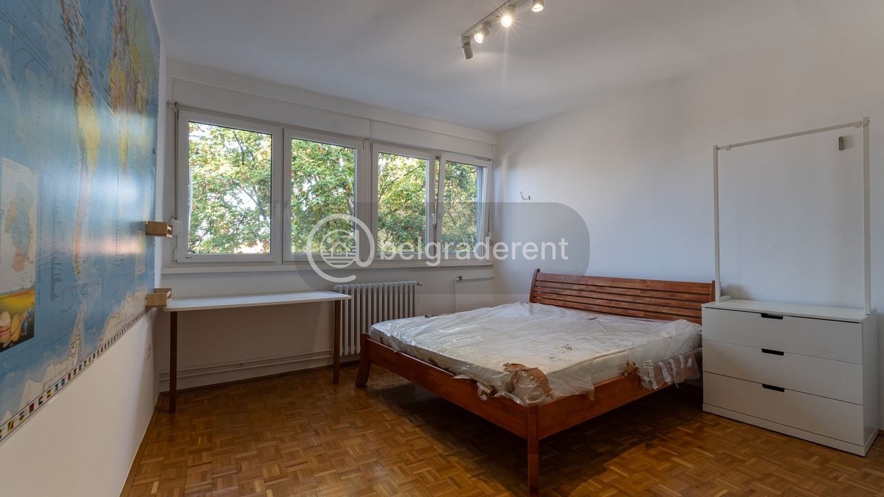 One-Bedroom Apartment in Zemun photo 7 of 8