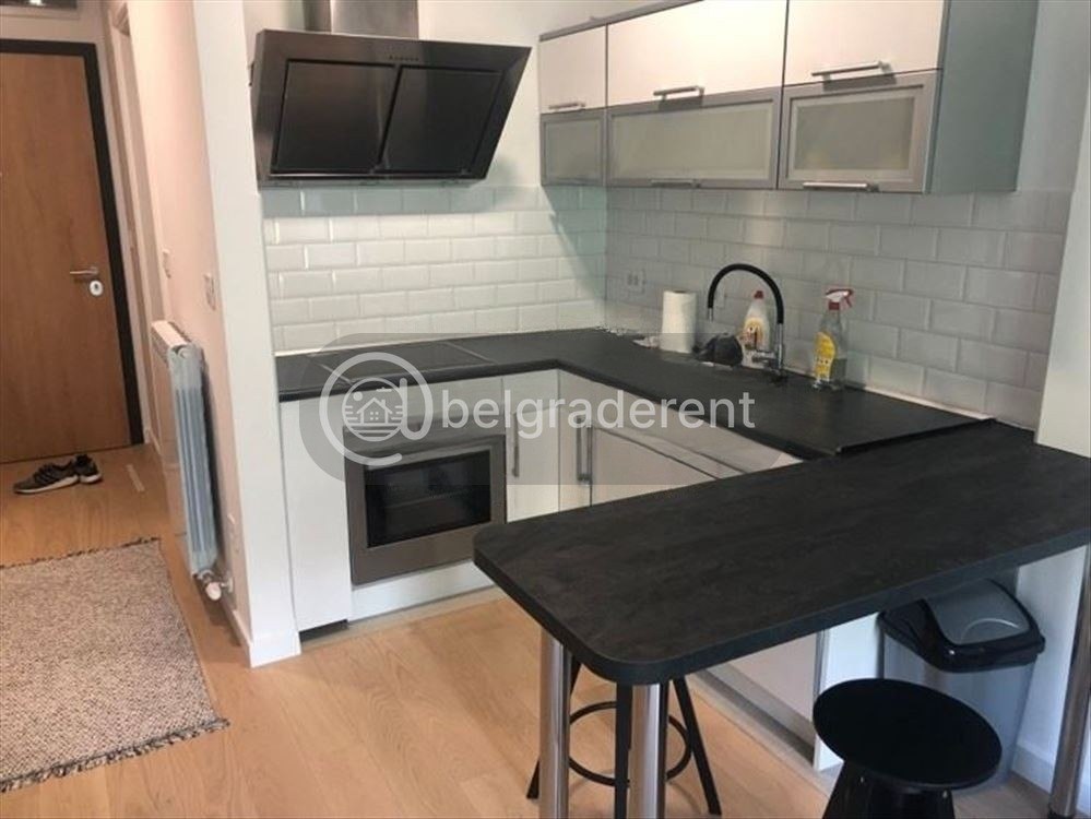 Studio Apartment in Novi Beograd photo 1 of 6