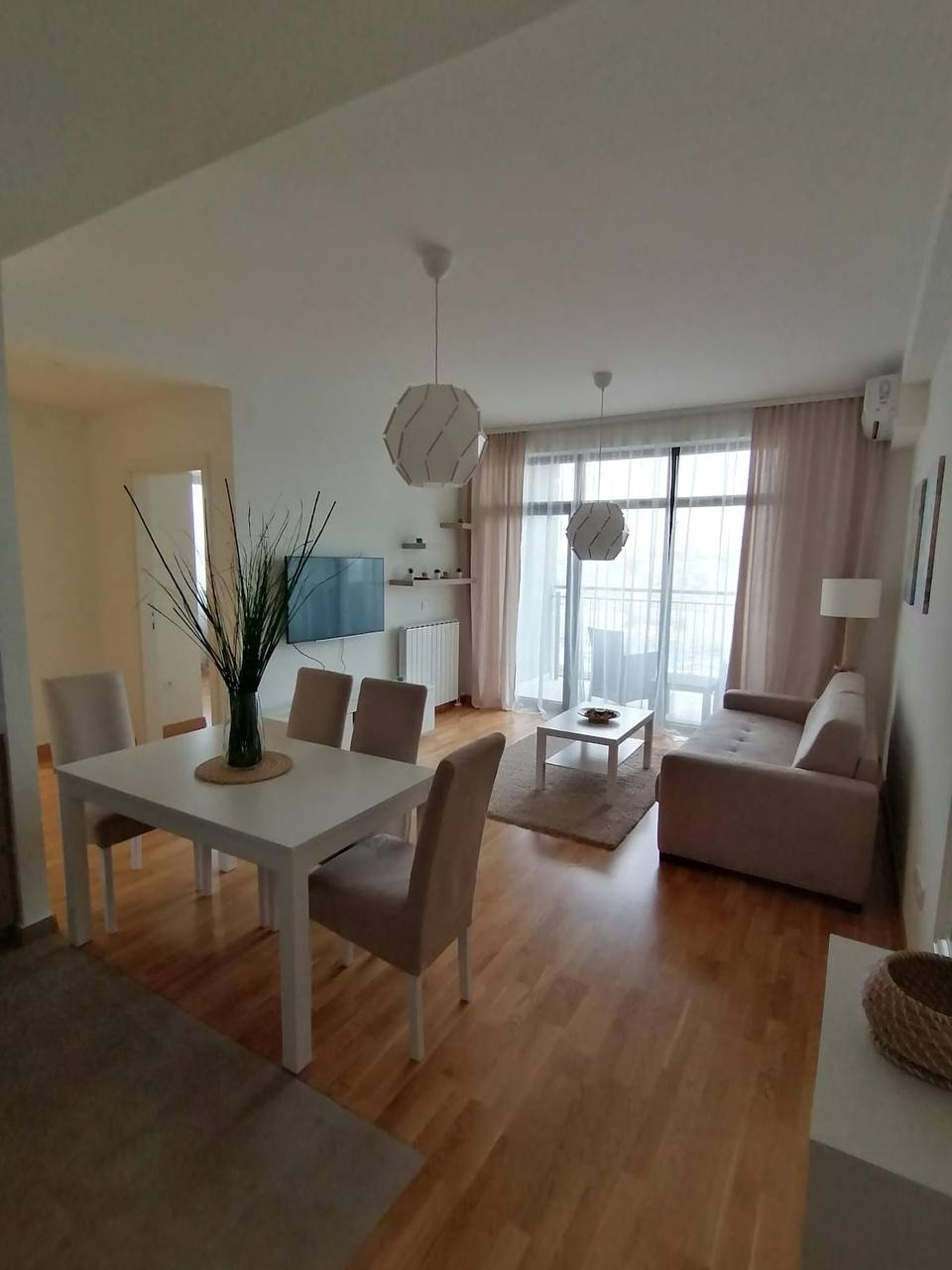 One-Bedroom Apartment in Belgrade Waterfront photo 2 of 8