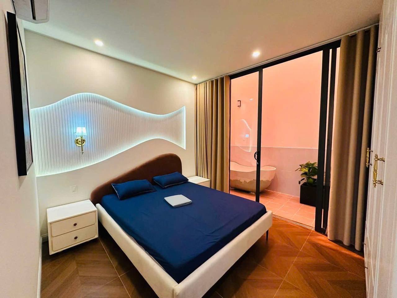 Two-Story House with 3 Bedrooms in Hai Chau photo 6 of 8