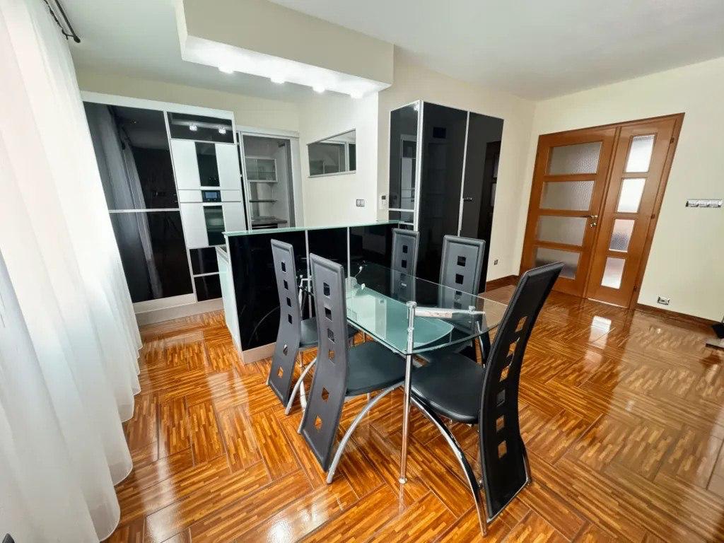 Furnished 4-Room Apartment in Karlova Ves photo 4 of 8