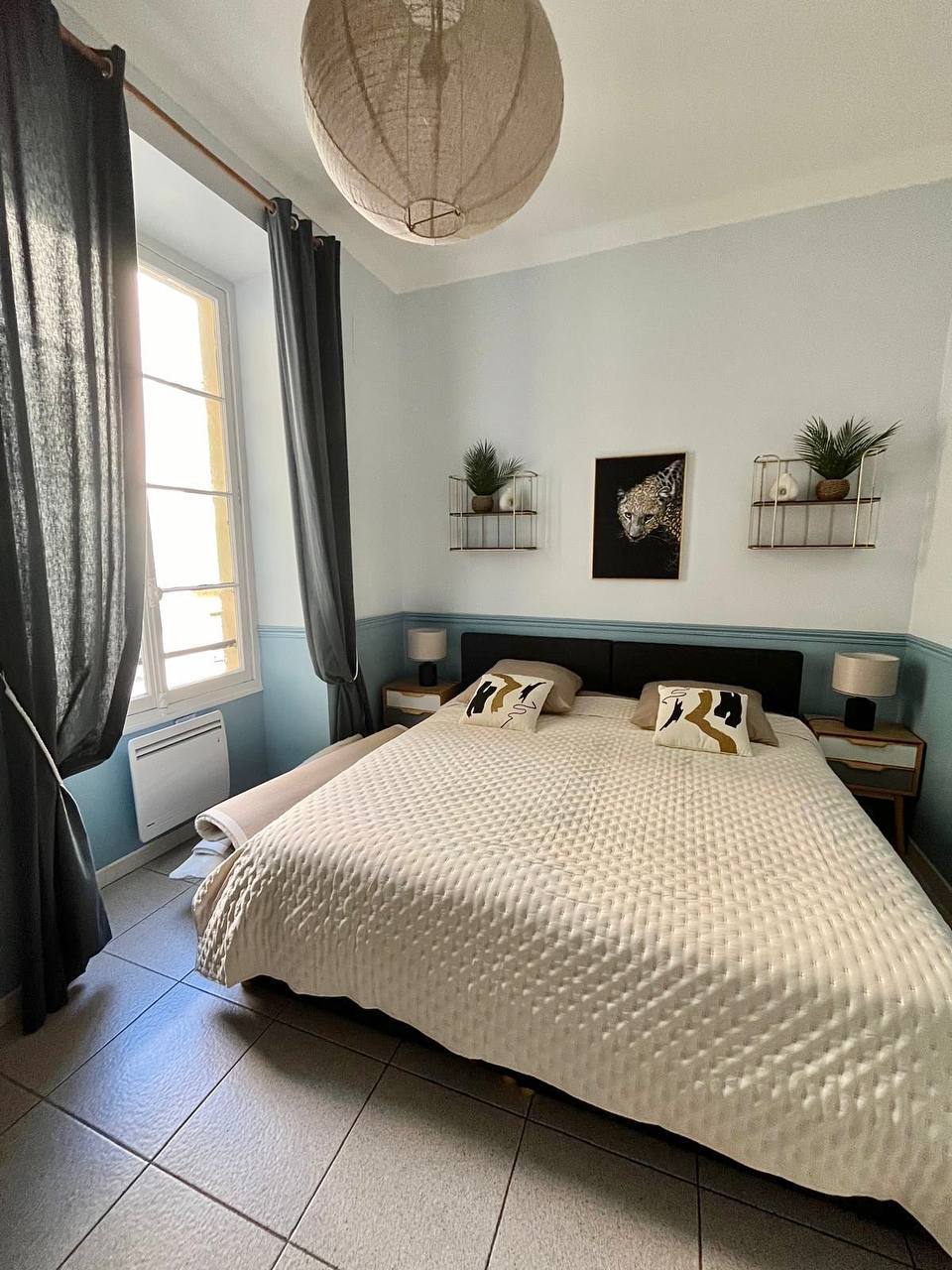Furnished 2-Bedroom Apartment Near Nice Port photo 3 of 8