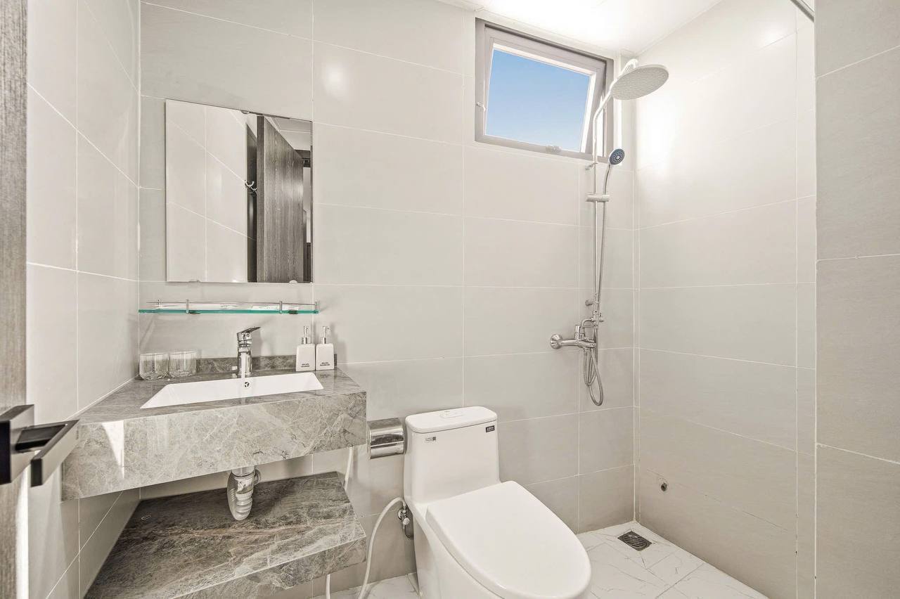 1BR Apartment in Son Tra photo 8 of 8