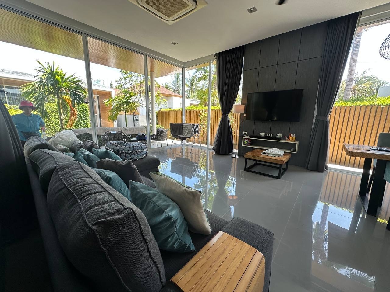 Designer 2-Bedroom Villa in Maenam photo 4 of 8