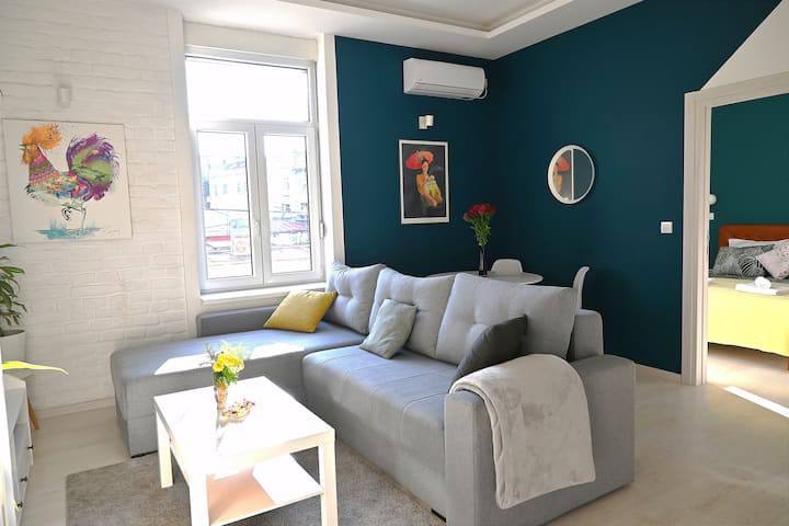 1-Bedroom Apartment on Đorđa Jovanovića Street photo 2 of 5