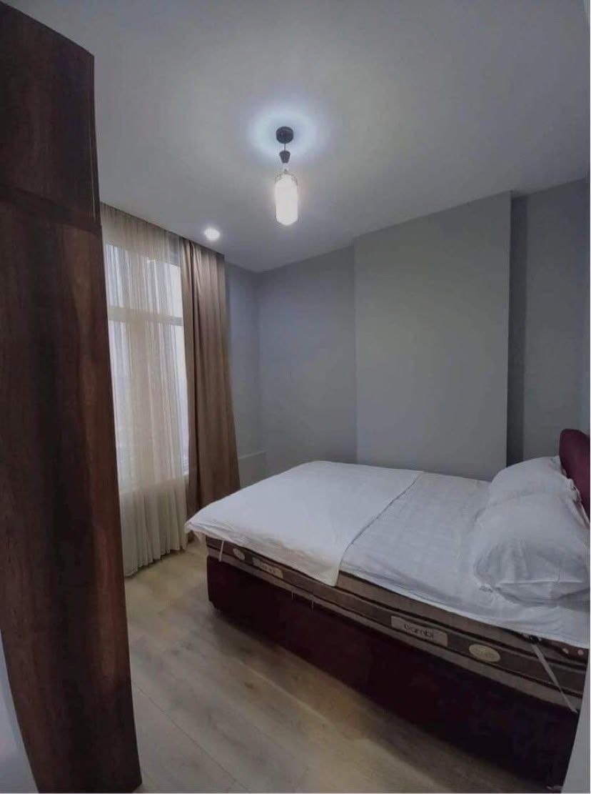 1-Bedroom Apartment on Javakhishvili Street photo 4 of 8