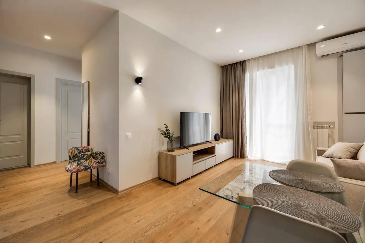 Two-Bedroom Apartment in Saburtalo photo 1 of 8