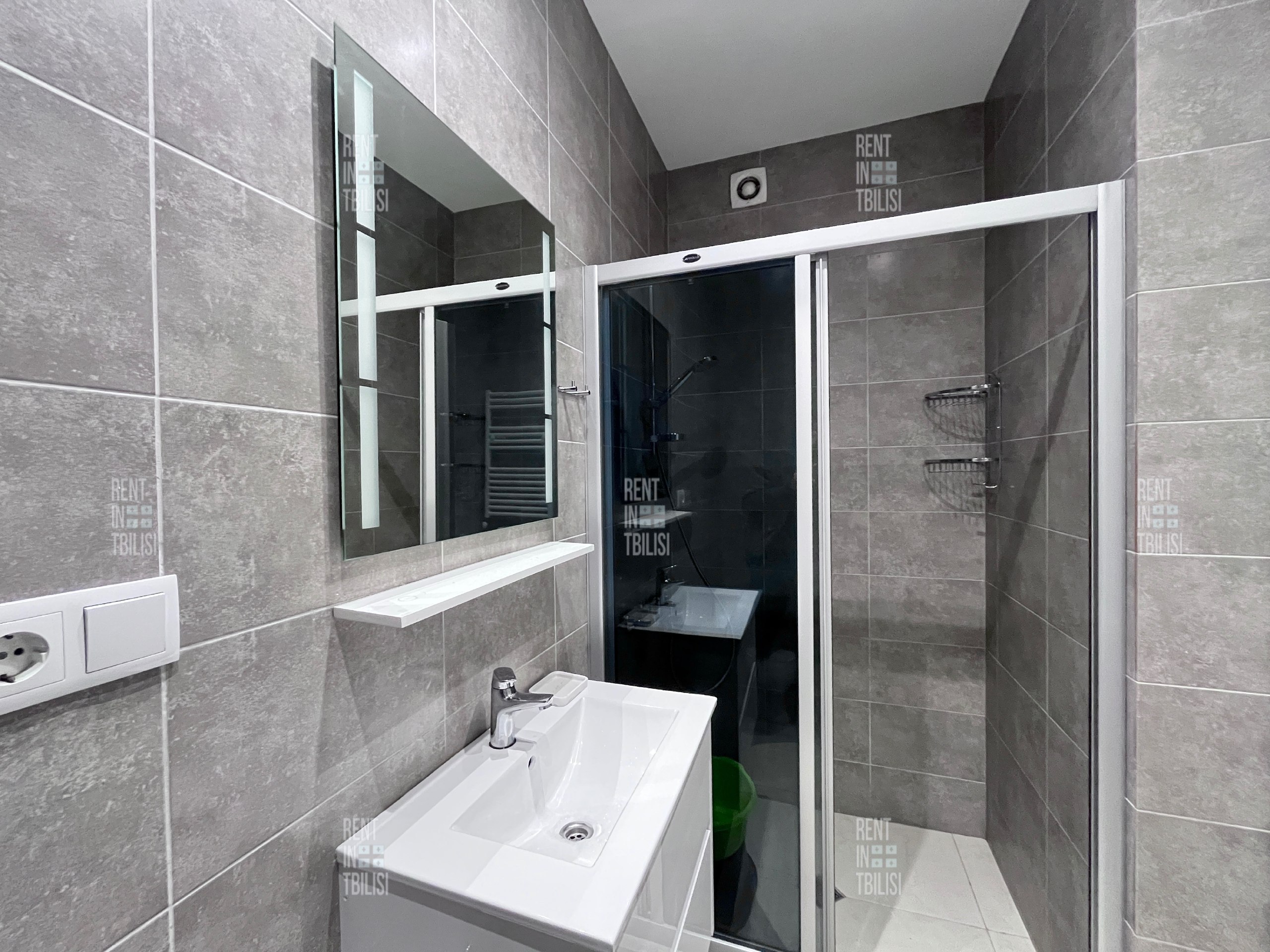 New 1-Bedroom Apartment Near Axis Towers photo 8 of 8