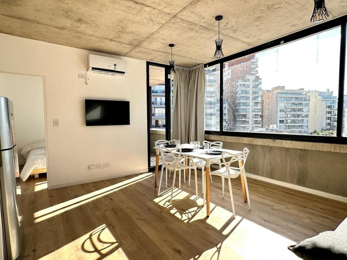 Two-room apartment with balcony in Villa del Parque photo 1 of 8