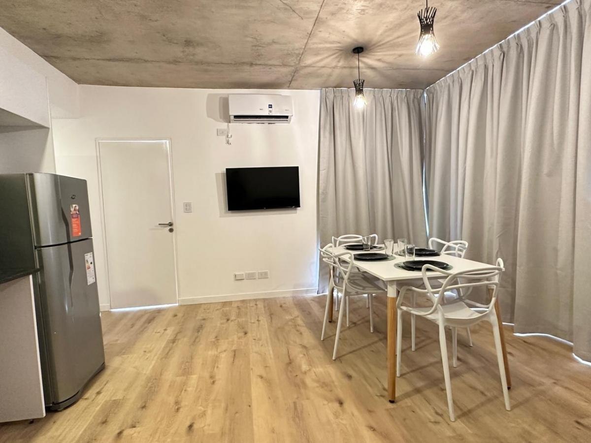 Two-room apartment with balcony in Villa del Parque photo 2 of 8