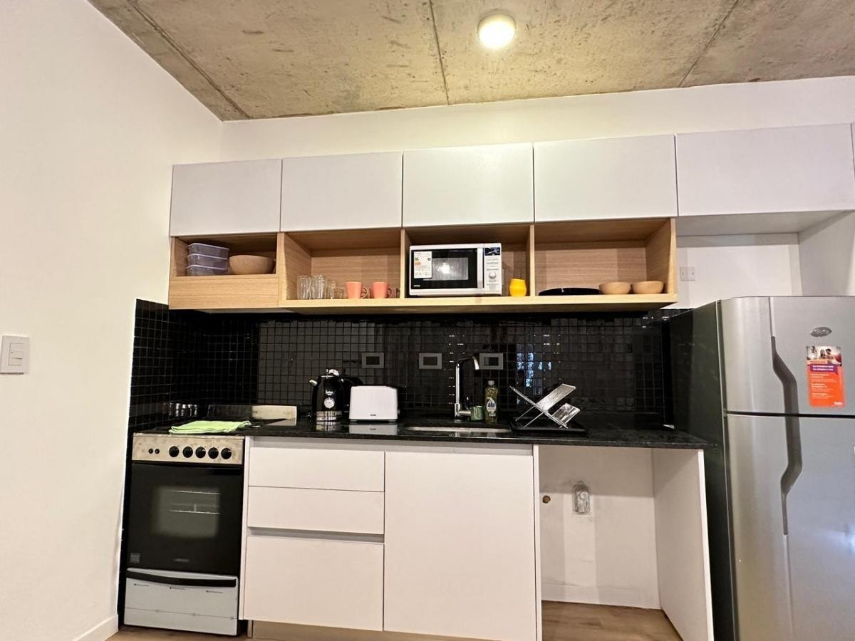 Two-room apartment with balcony in Villa del Parque photo 5 of 8