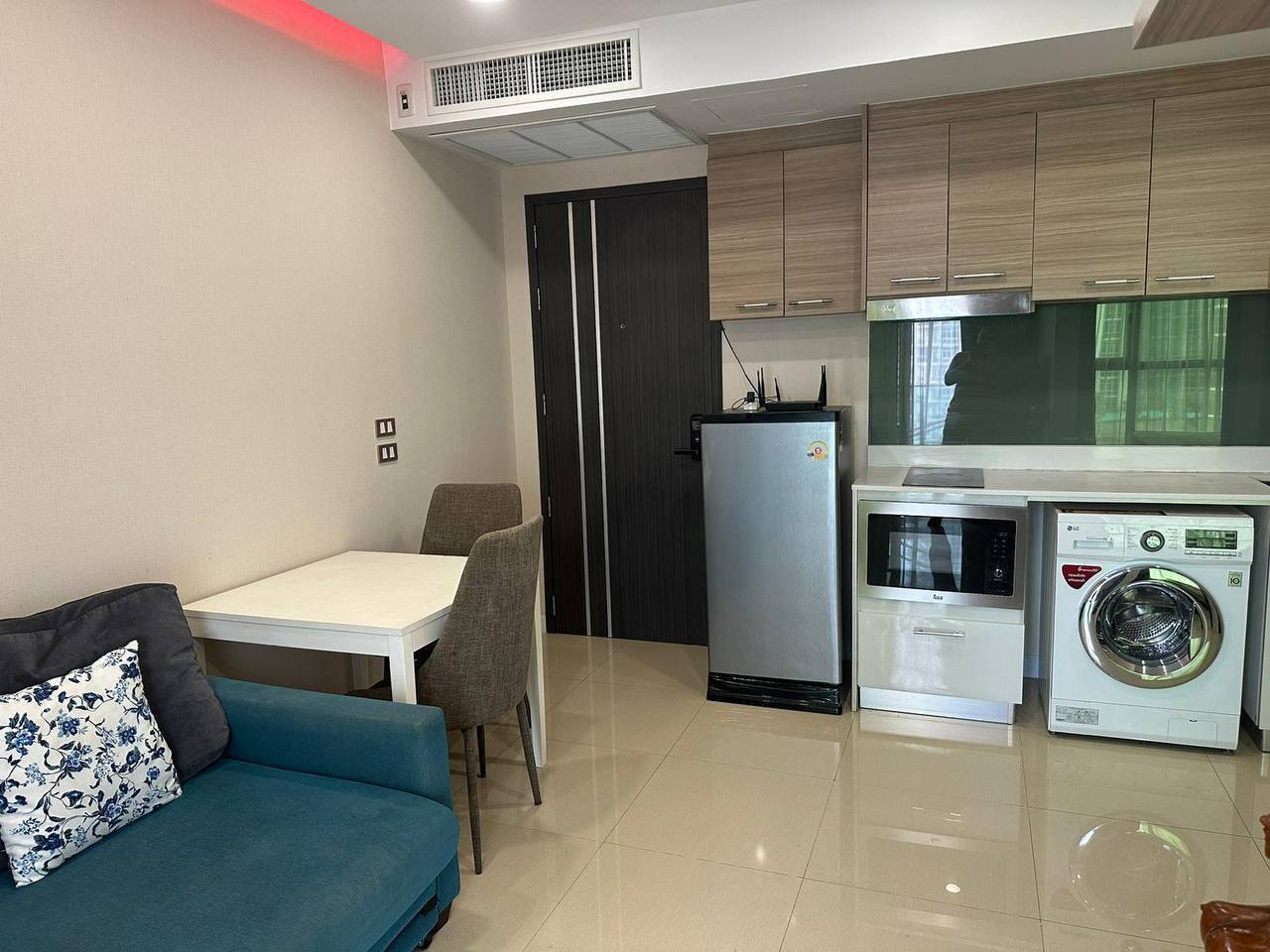 One-Bedroom Condo at Dusit Grand Condo photo 2 of 8