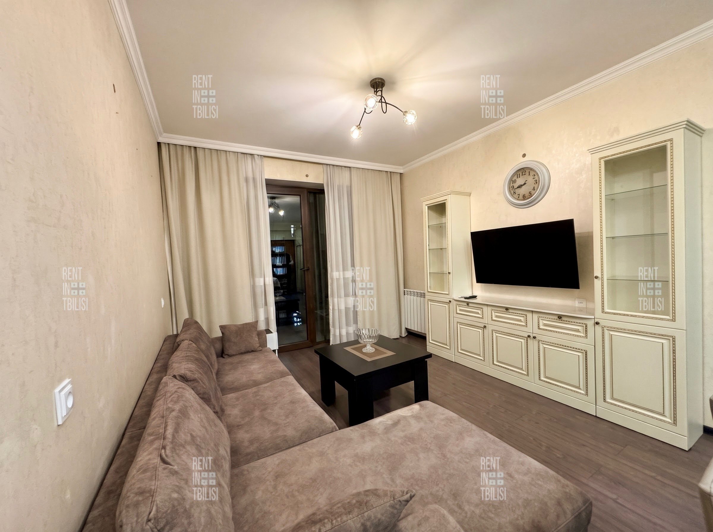 Bright 1-Bedroom Apartment near Technical University photo 1 of 8