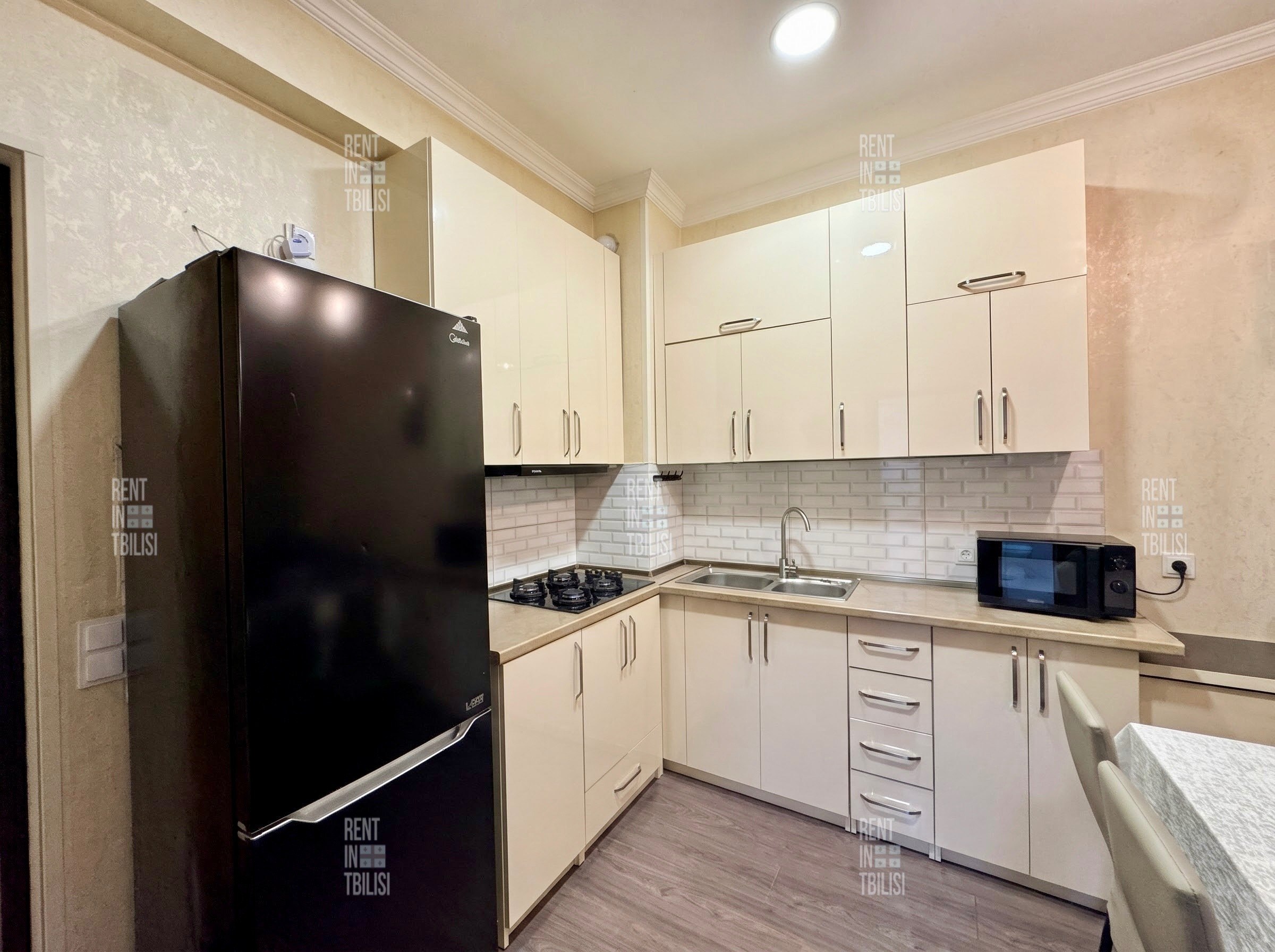 Bright 1-Bedroom Apartment near Technical University photo 3 of 8