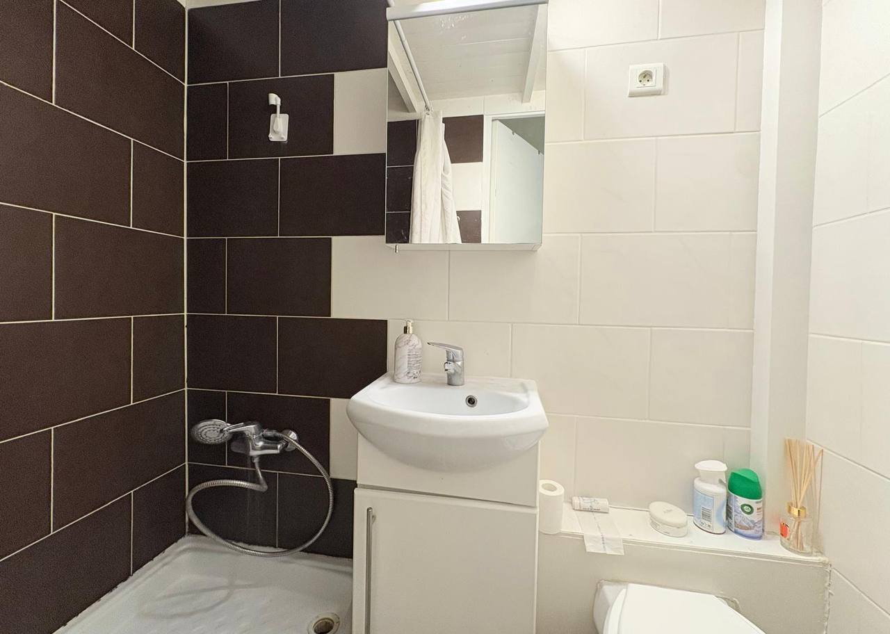 Студия 14 м² на улице Сен-Дени photo 5 of 6