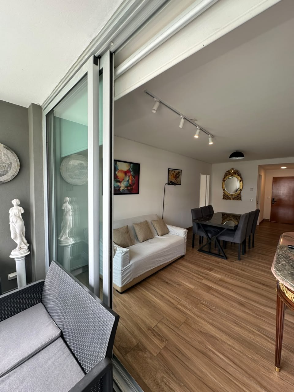 Two-Room Apartment in Palermo photo 1 of 8