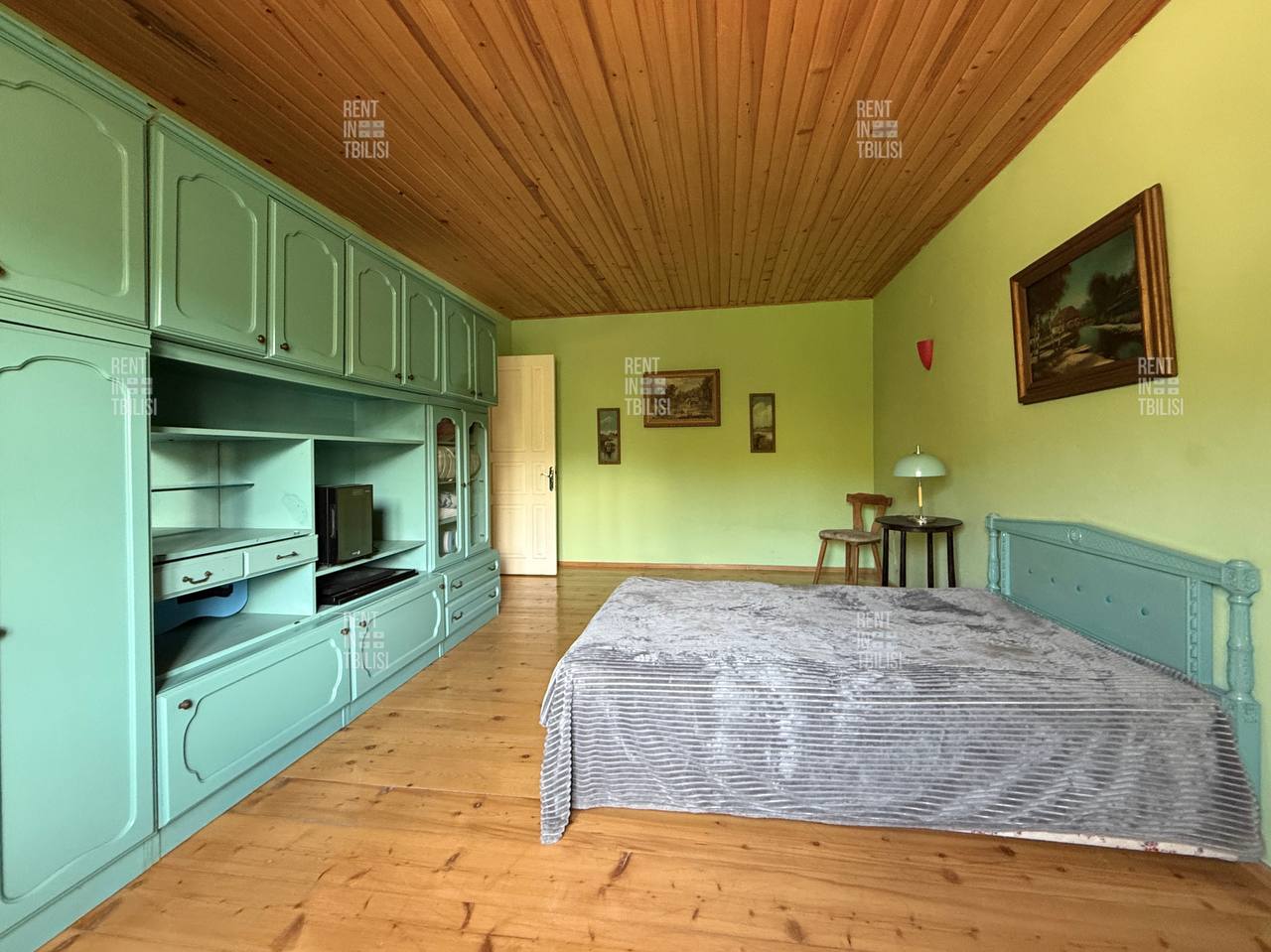 Private 4-Bedroom House Near Lisi Lake photo 7 of 8