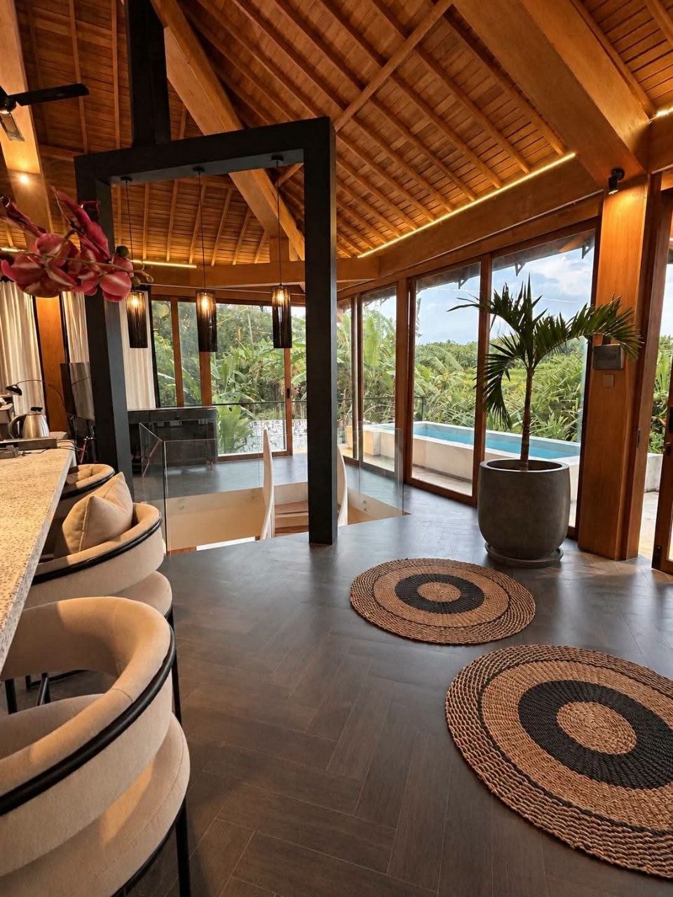 Two-Bedroom Villa in Tumbak Bayuh photo 5 of 8