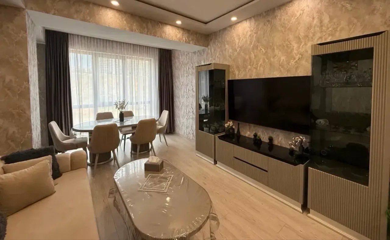 Furnished 3-Room Apartment in Achapnyak photo 2 of 8