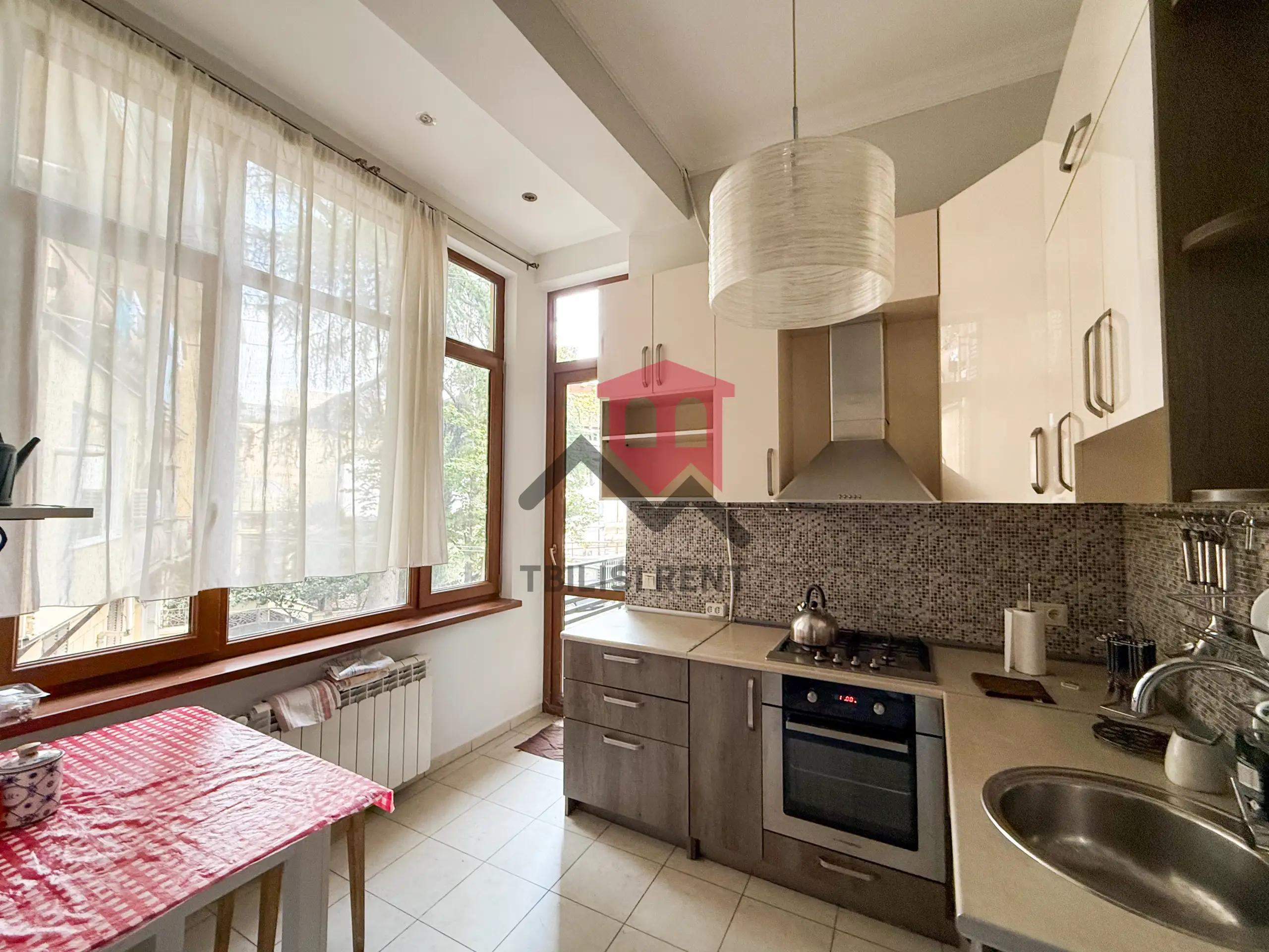Spacious Two-Bedroom Apartment in Saburtalo photo 3 of 8