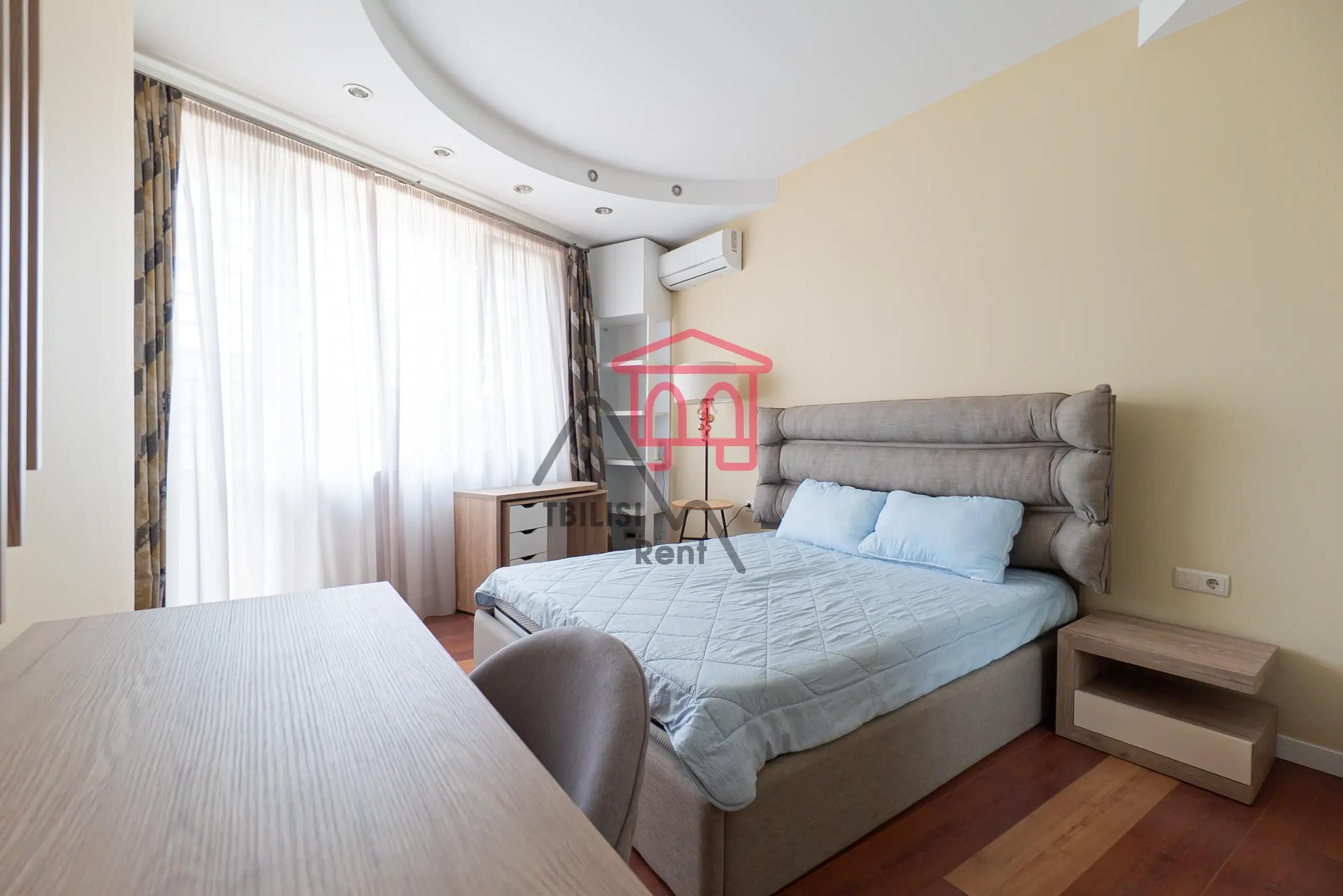 Premium 3-Bedroom Apartment in Saburtalo photo 6 of 8