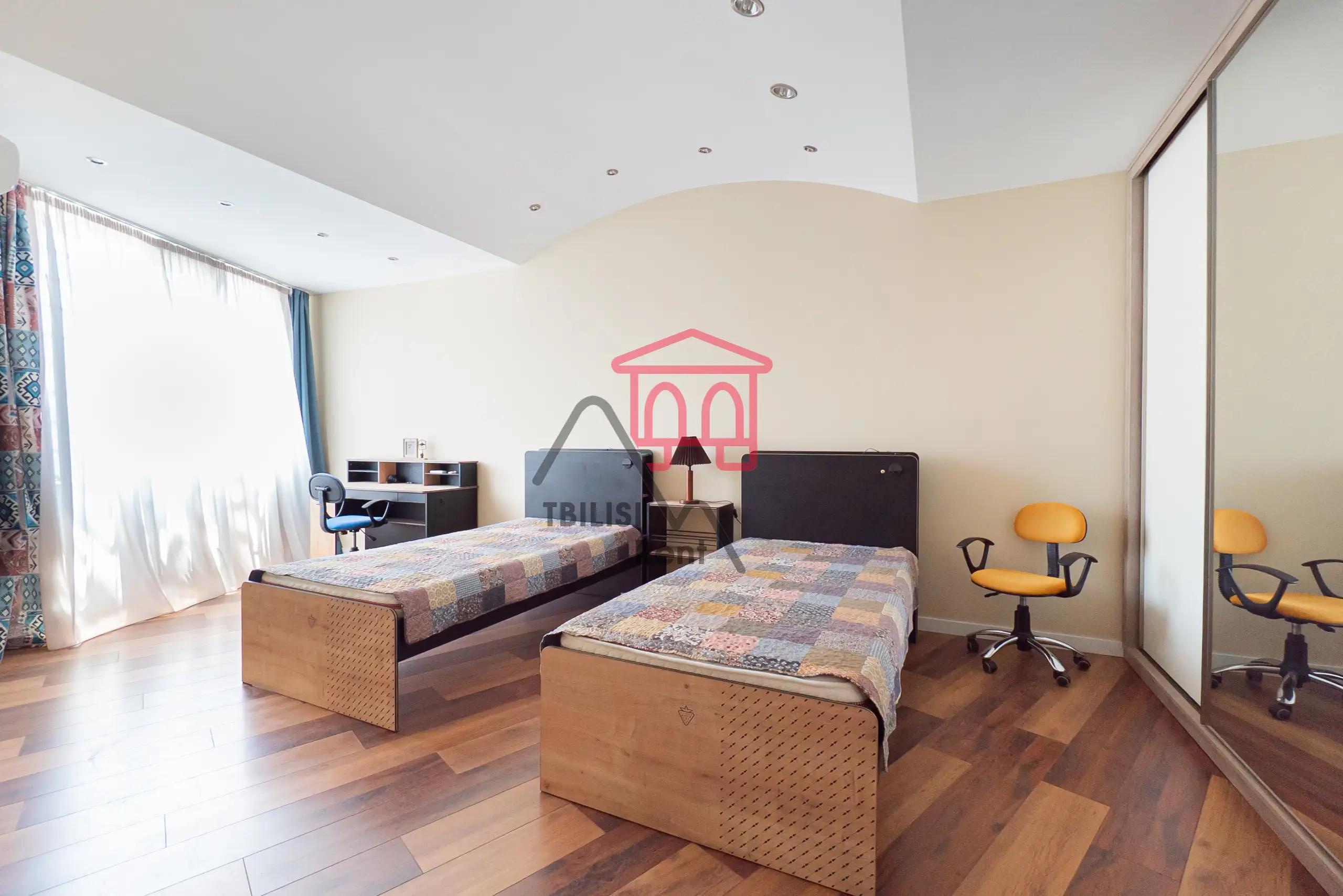 Premium 3-Bedroom Apartment in Saburtalo photo 8 of 8