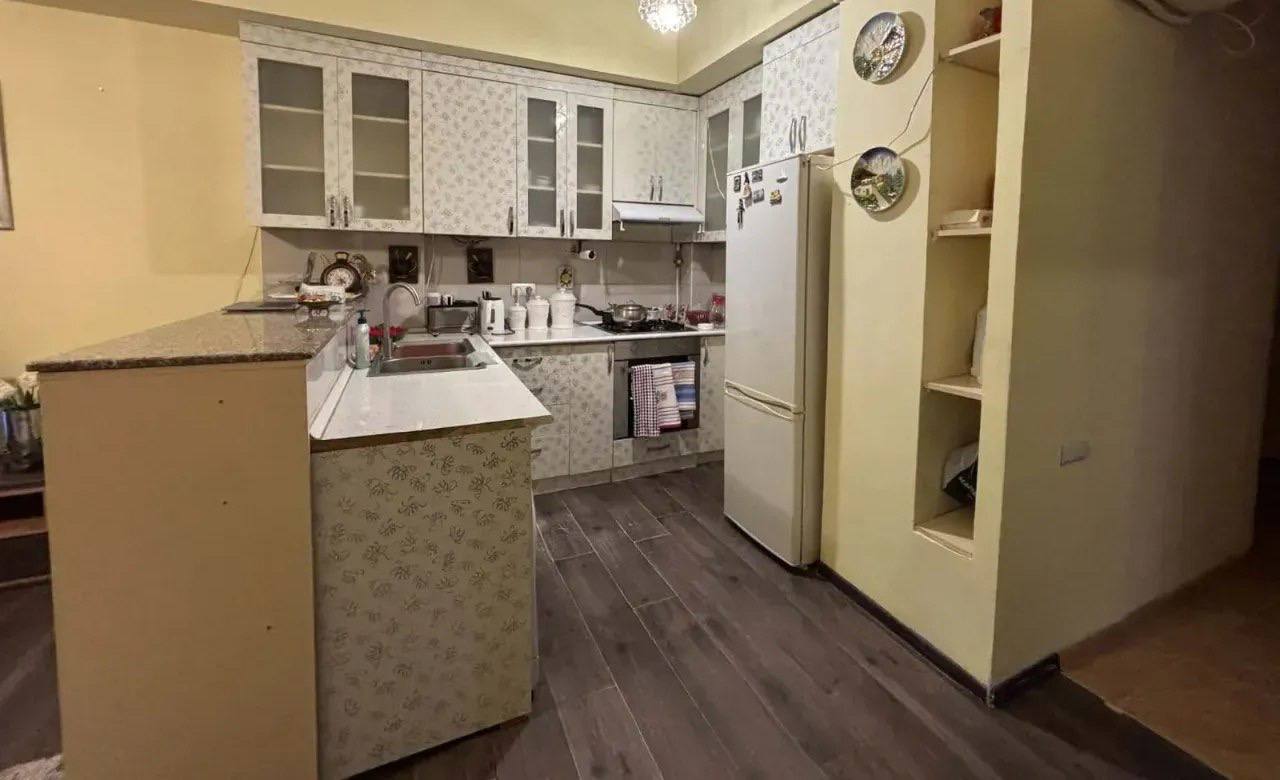 Furnished 3-Room Apartment in Davtashen photo 4 of 8