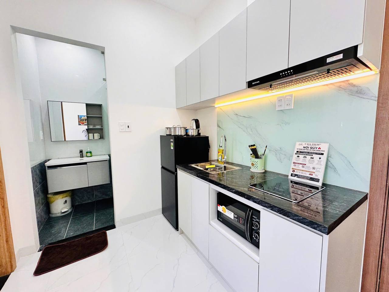 Furnished 1-Bedroom Apartment in Son Tra photo 7 of 8