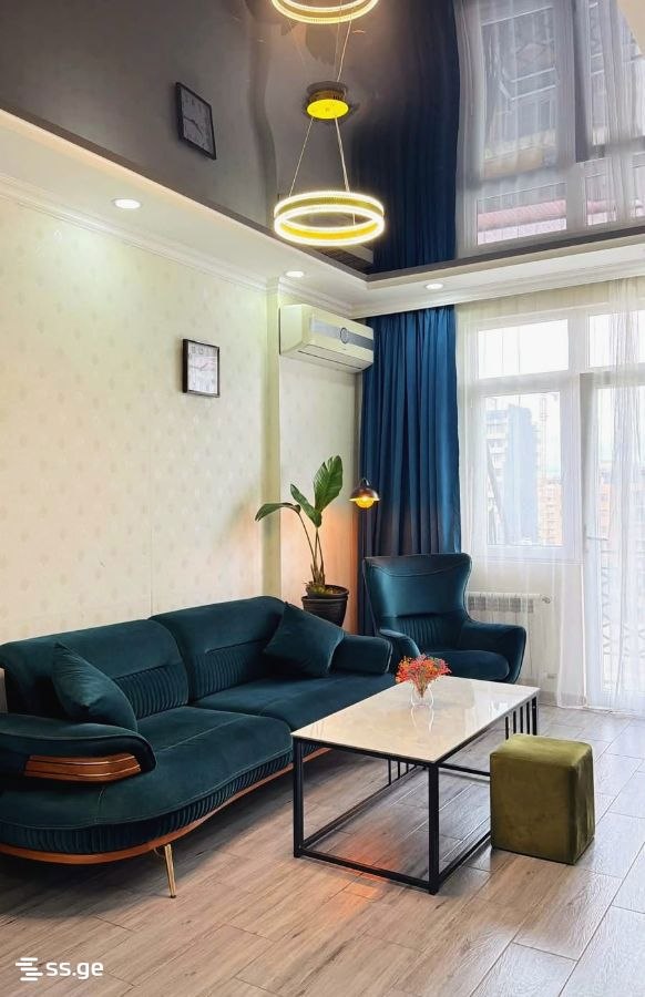 3-Room Apartment for Rent in Batumi photo 3 of 8