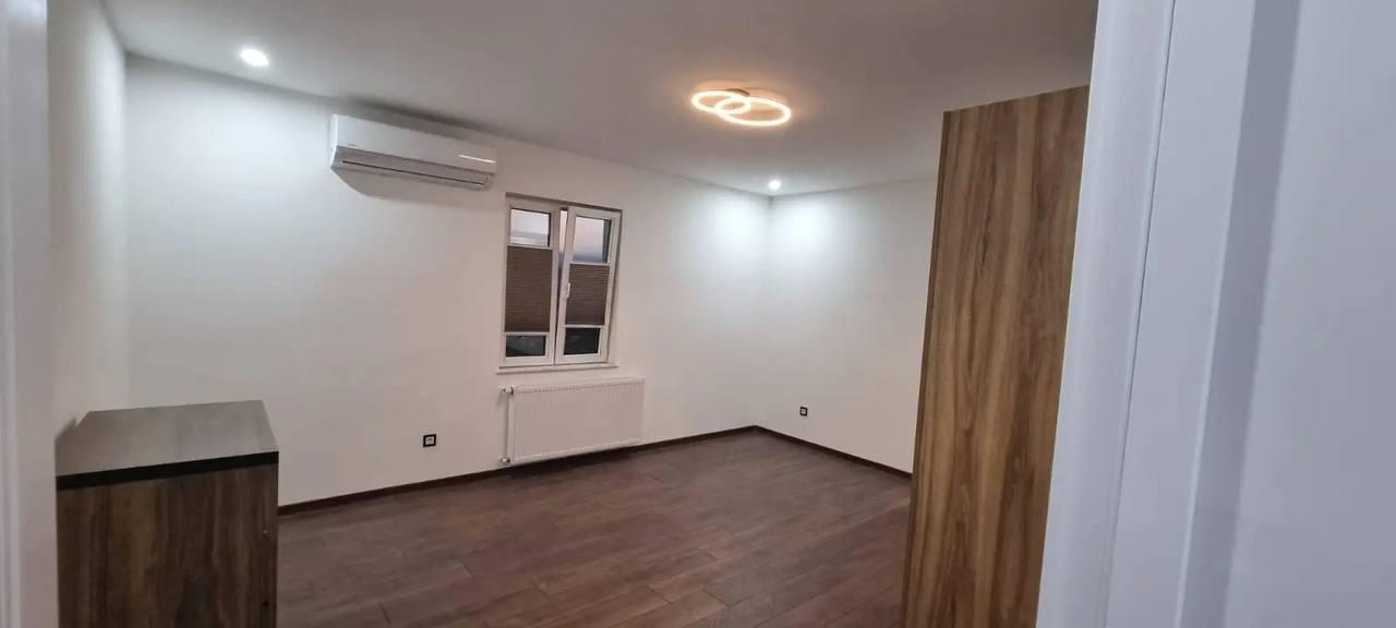 3-Bedroom House in Zagesi photo 7 of 8