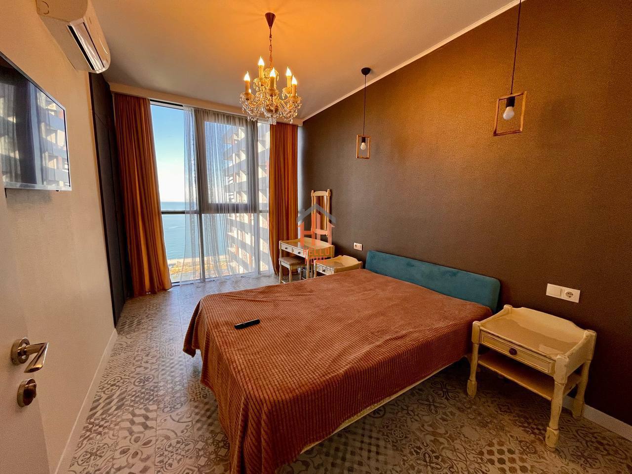 Two-Bedroom Apartment with Sea View on Pirosmani Street photo 4 of 6