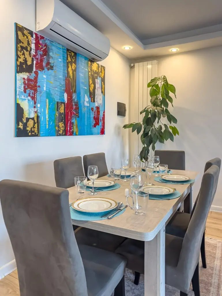 Spacious 2-Bedroom Apartment in Saburtalo photo 5 of 8