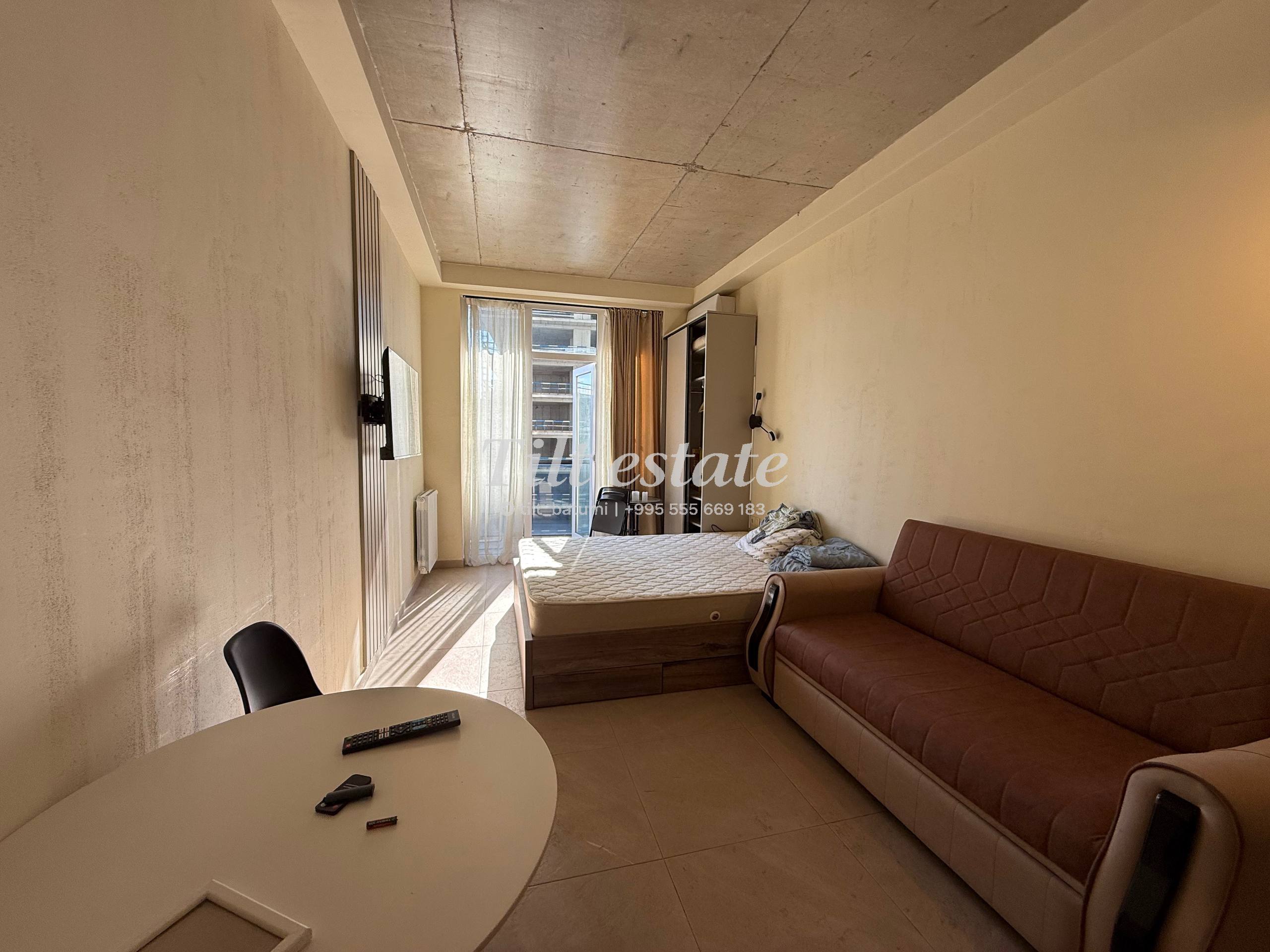 Studio in Guru Residence photo 1 of 6